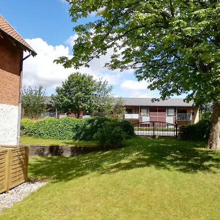 5 Min Walk To Lego House - 80M2 - 2 Bedroom Apartment With Garden Lejlighed